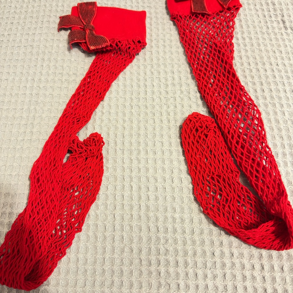 Felina Scarlet Lace Garter Belt - Picture 6 of 7